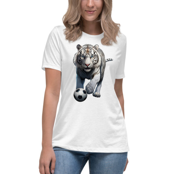 Women's Relaxed T-Shirt